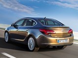 Opel-Astra_Sedan 2.jpg