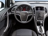 Opel-Astra_Sedan 3.jpg