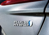 Toyota-Prius_Plug-in_Hybrid-01.jpg