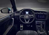 Volkswagen-Tiguan-2021-05.jpg