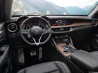 Alfa_Romeo-Stelvio 5.jpg