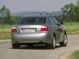 Audi-A4 4.jpg