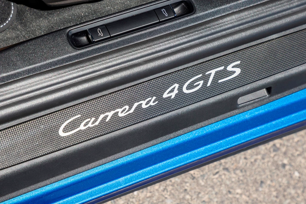 פורשה 911 קאררה GTS 4 - מבחן דרכים