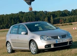 Volkswagen-Golf-2004-1600-23 (1).jpg