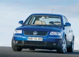 Volkswagen-Passat-2003-1600-01.jpg