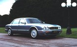 Jaguar-XJ-1995-1997-05.jpg