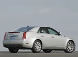 Cadillac-CTS-2007-2013-04.jpg