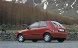 Suzuki-Baleno-1996-2002-03.jpg