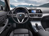 BMW-3-Series-2019-05.jpg