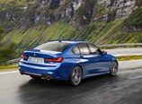 BMW-3-Series-2019-04.jpg