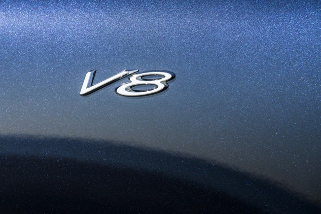 גרסאות V8 חדשות לבנטלי קונטיננטל GT