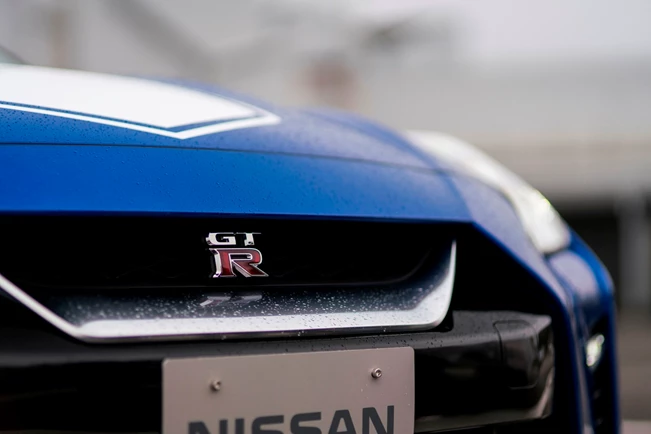 ניסאן חוגגת 50 למכוניות הספורט הוותיקות - GT-R ו-370Z