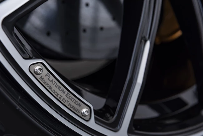 מרצדס-GT AMG ארבע דלתות עם 800 כ"ס, ותודה לבראבוס