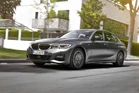 03-P90359875_highRes_the-all-new-bmw-330e.jpg