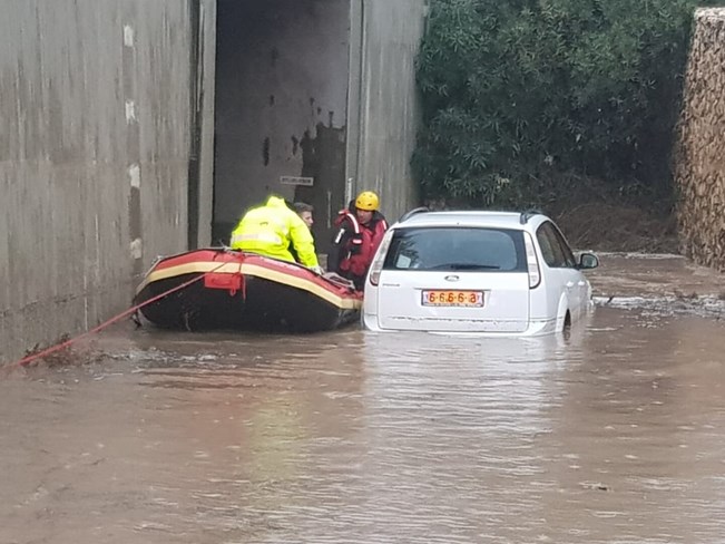 הרכב טבע. האם אפשר לתבוע את הביטוח ולקבל פיצוי?  