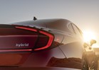 Hyundai_Sonata_Hybrid-2020.png