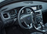 Volvo-V60-2014-05.jpg
