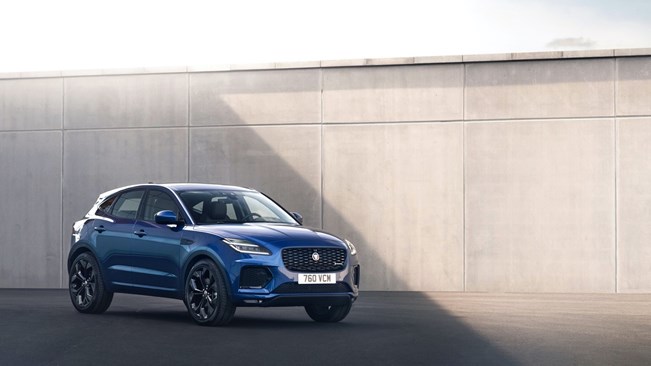 יגואר מציגה: יגואר E-Pace 2021 מחודש 