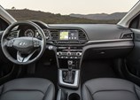 Hyundai-Elantra-2020-05.jpg