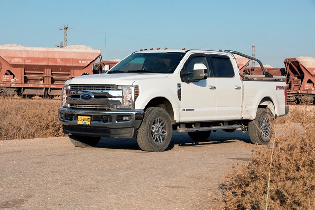 פורד F-250 - מבחן דרכים (450 כ