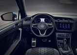 Volkswagen-Tiguan-2021-08.jpg