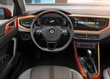Volkswagen-Polo-2018-08.jpg