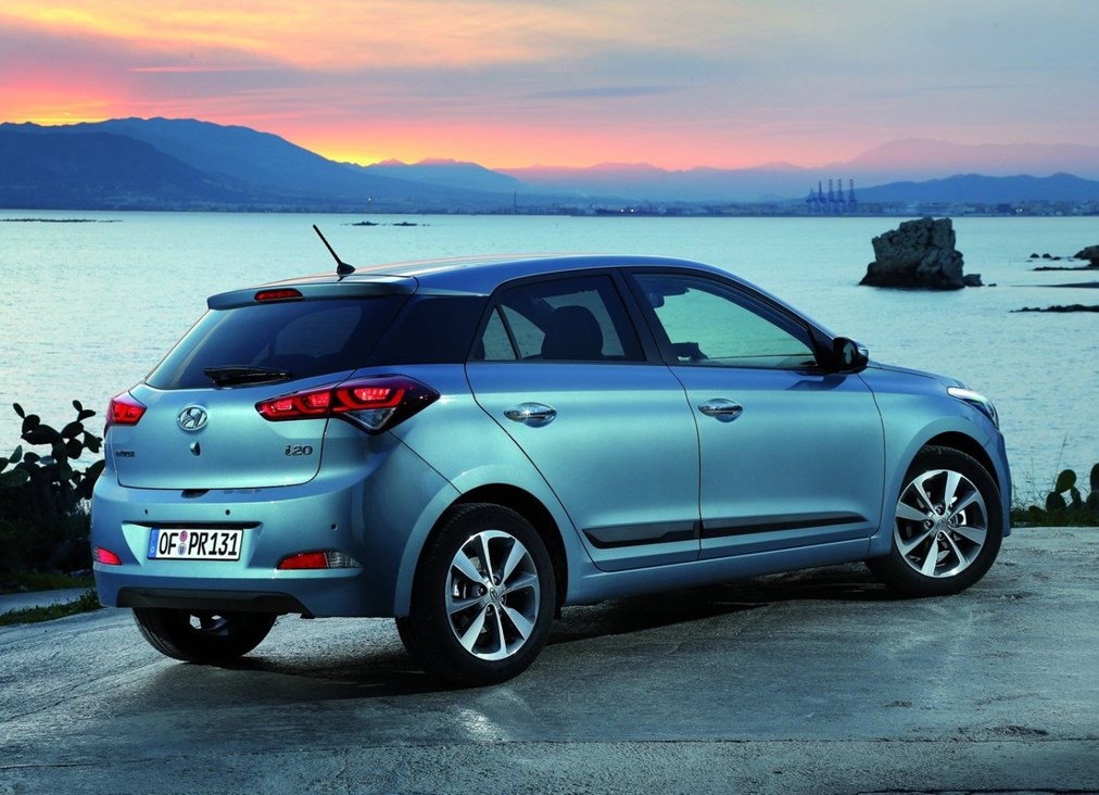 יונדאי i20 2015 אוטו
