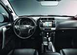 Toyota-Land_Cruiser-2019-01.jpg