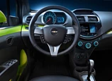 Chevrolet-Spark-2015-06.jpg