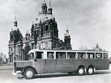 01-Touring Berlin on an MAN bus in 1929.jpg