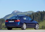 BMW-3-Series-2018-03.jpg