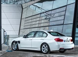 BMW-3-Series-2017-07.jpg