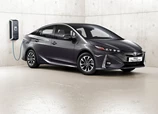 Toyota-Prius_Plug-in_Hybrid-2020-03.jpg