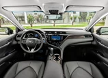 Toyota-Camry_Hybrid-2019-05.jpg