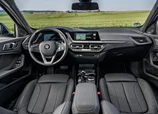 BMW-1-Series-2021-09.jpg