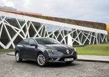 Renault-Megane_Sedan-2017-1600-09.jpg