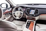 2018-Volvo-XC90-T8-Excellence-cabin.jpg