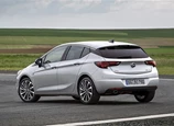 Opel-Astra-2017-04.jpg