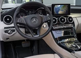 Mercedes-Benz-C-Class-2017-05.jpg