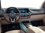 Mercedes-Benz-GLA-2021-06.jpg