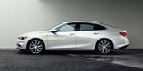 2018-Chevrolet-Malibu-exterior-white-color-side-view-hd-images.jpg