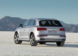 Audi-Q5-2018-04.jpg