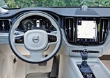 Volvo-XC60-2018-1600-73.jpg