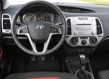 Hyundai-i20-2010-05.jpg