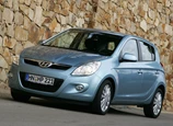 Hyundai-i20-2010-08.jpg