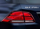 Mercedes-Benz-GLE-2018-08.jpg