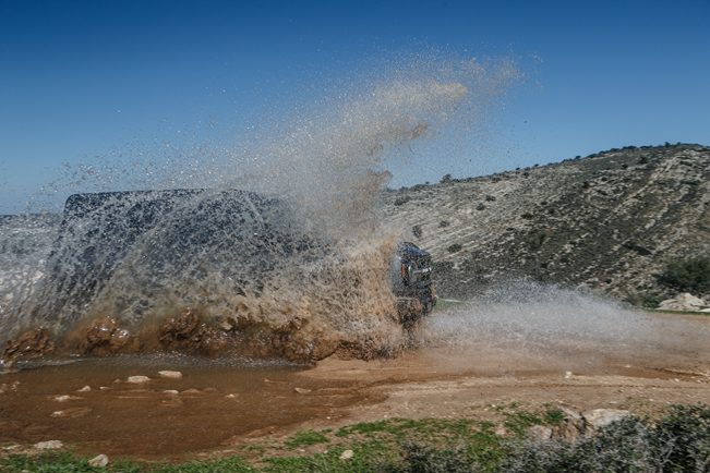 פורד ברונקו – מבחן דרכים (Outer Banks, קצר, 2.7 ל') 