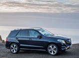 Mercedes-Benz-GLE-2017-01.jpg
