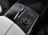 Mercedes-Benz-GLE-2017-06.jpg