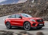 Mercedes-Benz-GLE_Coupe-2016-08.jpg